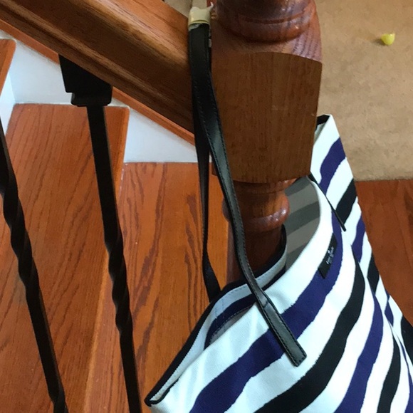 💥Sale💥NWT♠️ Kate Spade Bon shopper striped tote - Picture 3 of 6